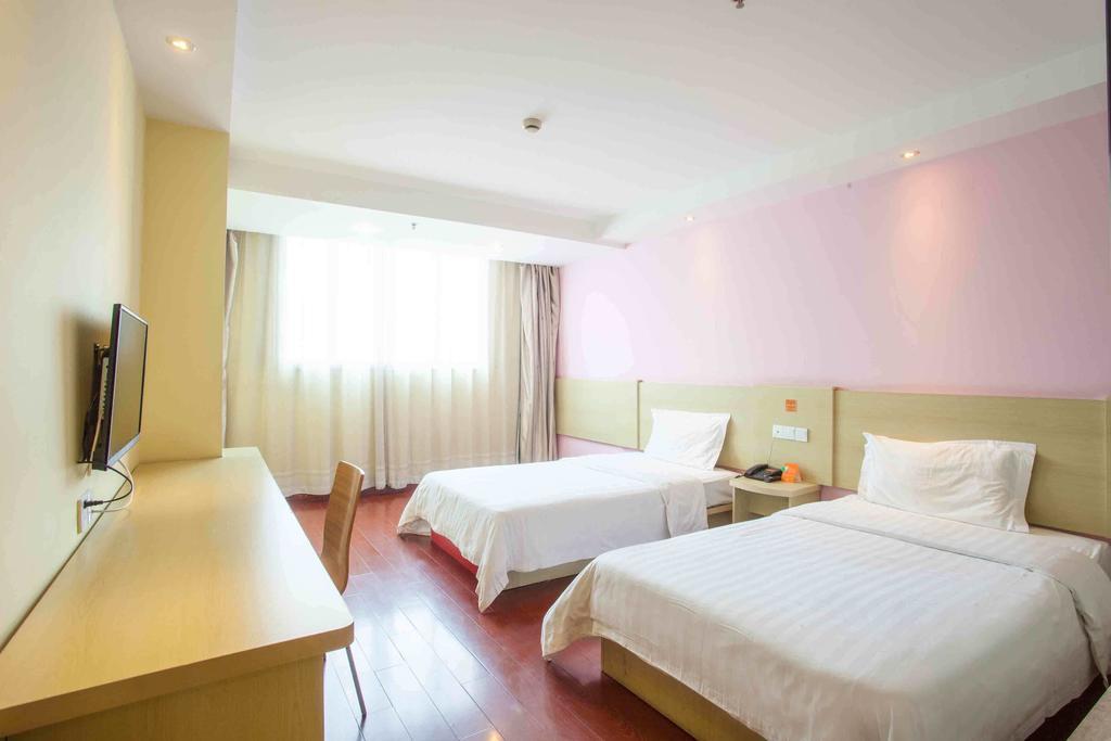 7Days Inn Chengdu Wuda Garden Exterior foto
