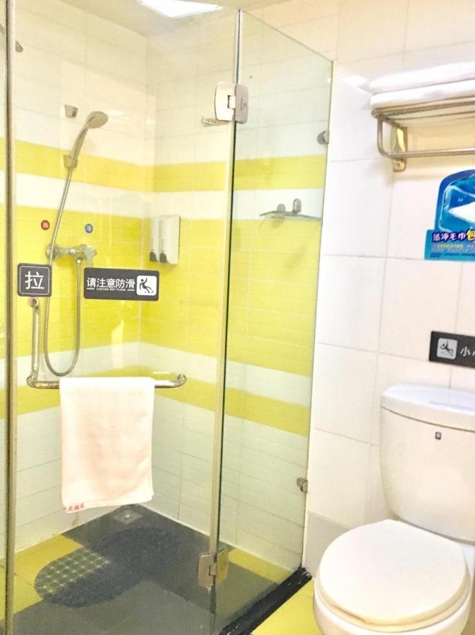 7Days Inn Chengdu Wuda Garden Exterior foto